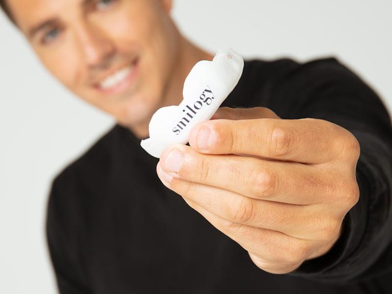 custom Vs “boil & Bite” Mouthguards Smilogy